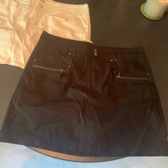 Women's Skorts Bundle! - Picture 4 of 8